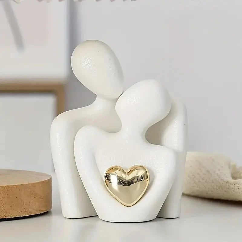 Romantic Love Embrace Statue for Interior Decoration Valentine's Day Gift
